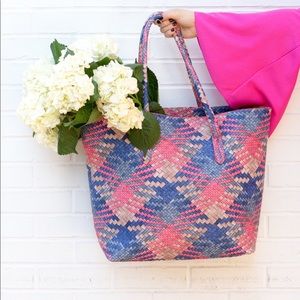 Woven bag used once